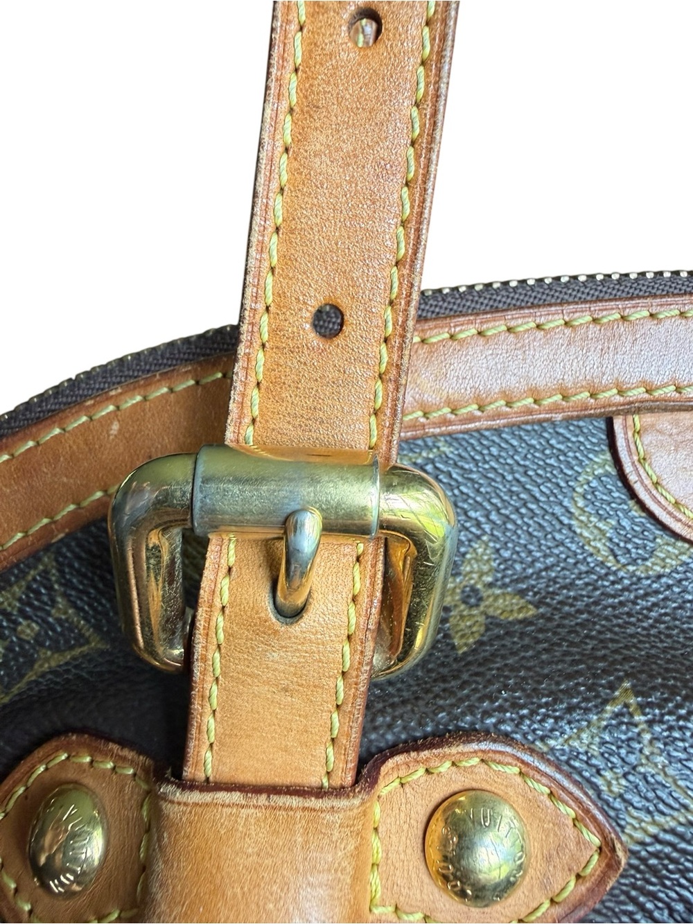 Louis Vuitton Tivoli GM  Monogram Shoulder Bag - Picture 7 of 13